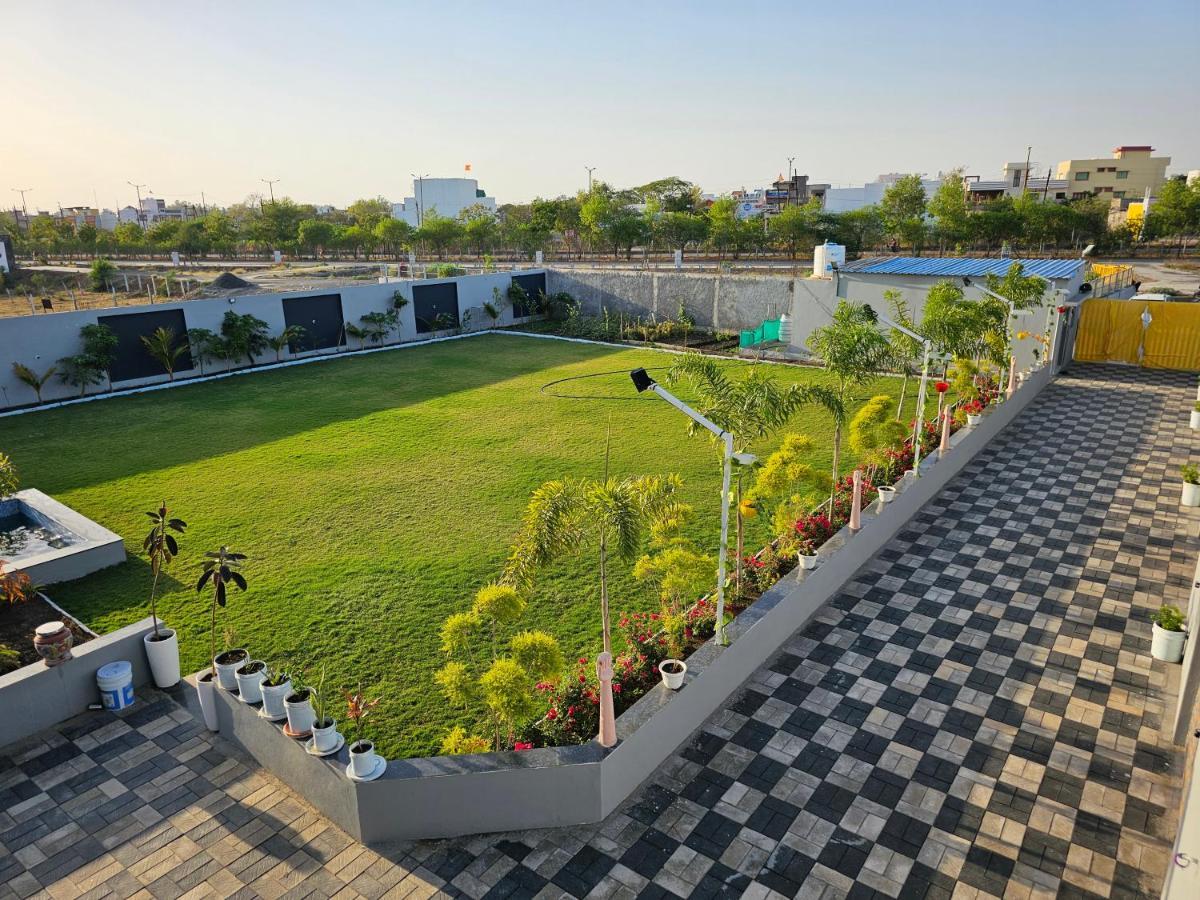 Shree Ambe Farmhouse Villa Ujjain Esterno foto